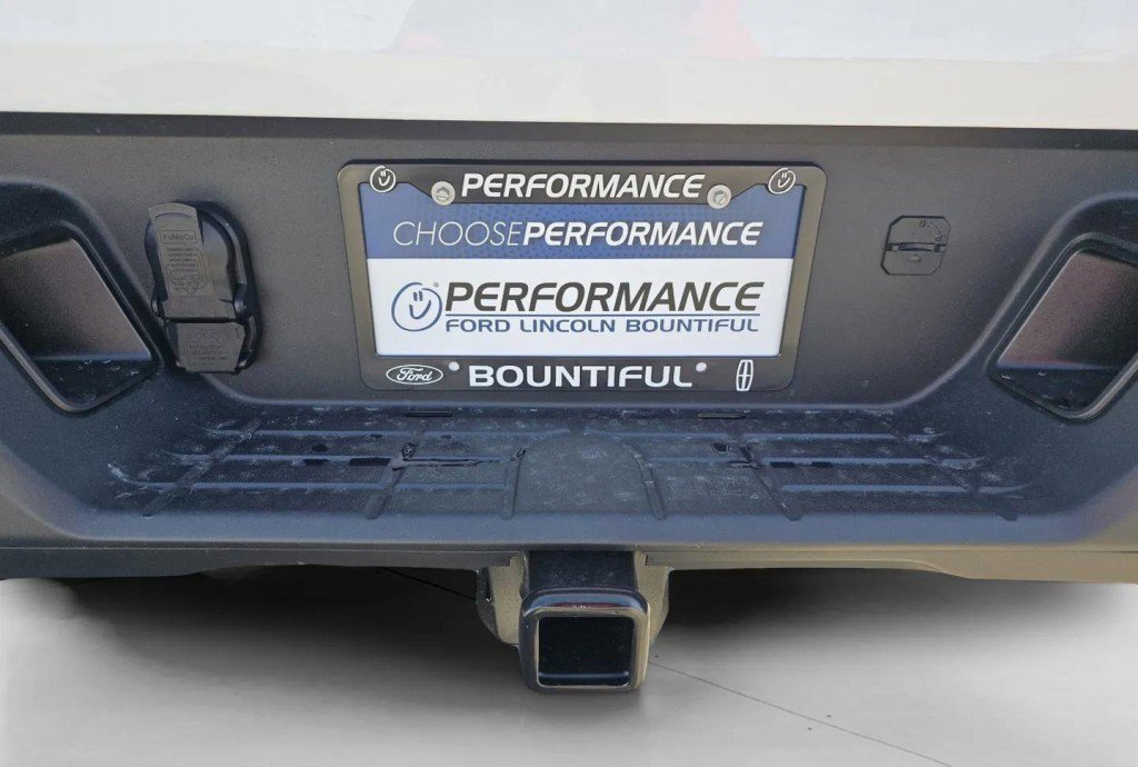 Used 2025 Oxford White Ford XLT image 26