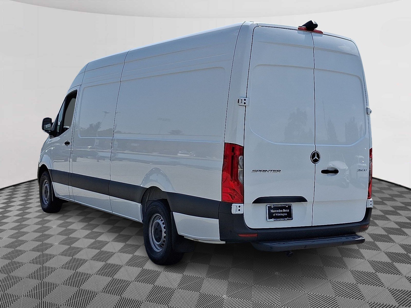 New 2025 Arctic White - 9147 Mercedes-Benz High Roof 4-Cyl Diesel image 4