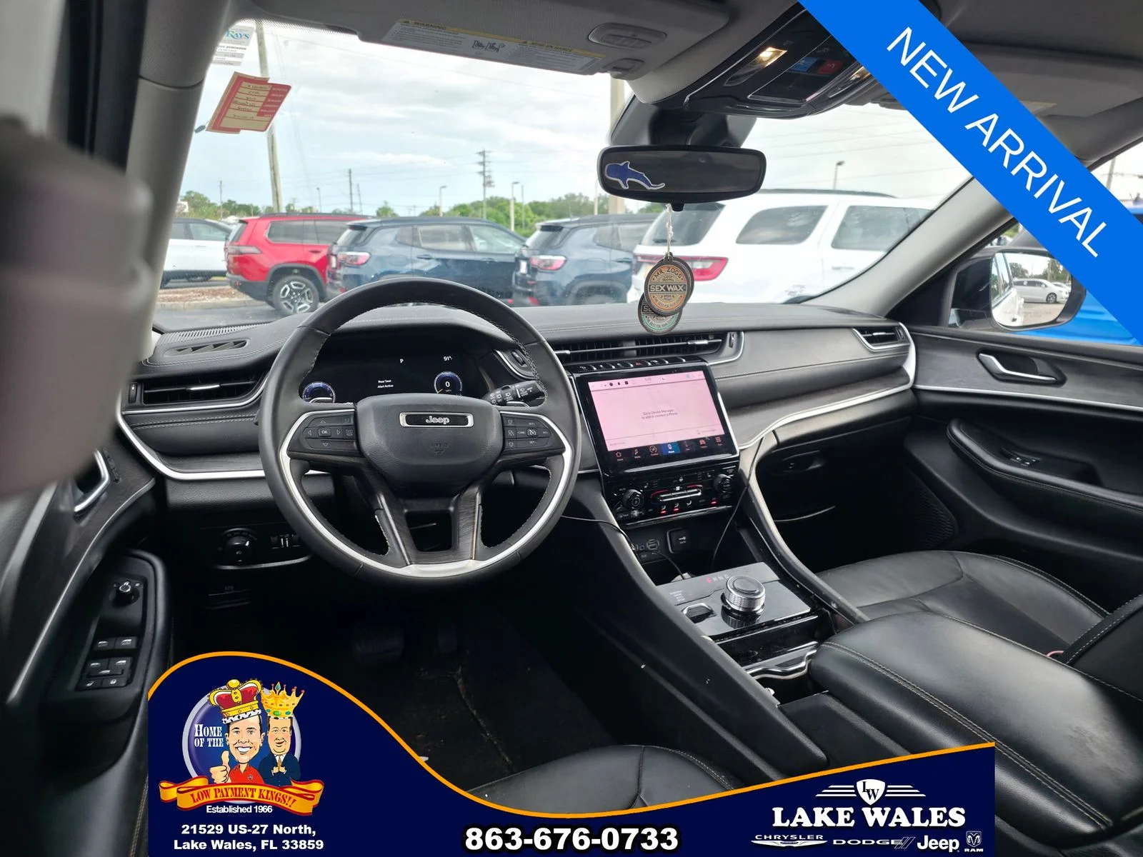 Used 2023 White Jeep Limited image 5