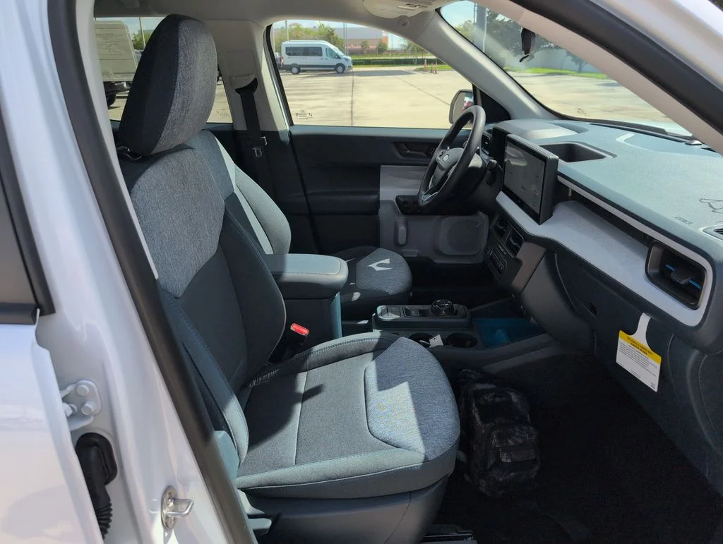 New 2026 White Ford XLT image 14