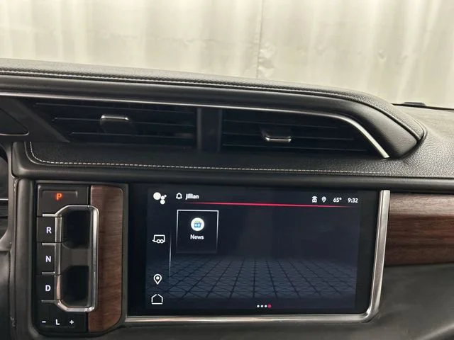 Used 2023 Onyx Black GMC Denali Ultimate image 17