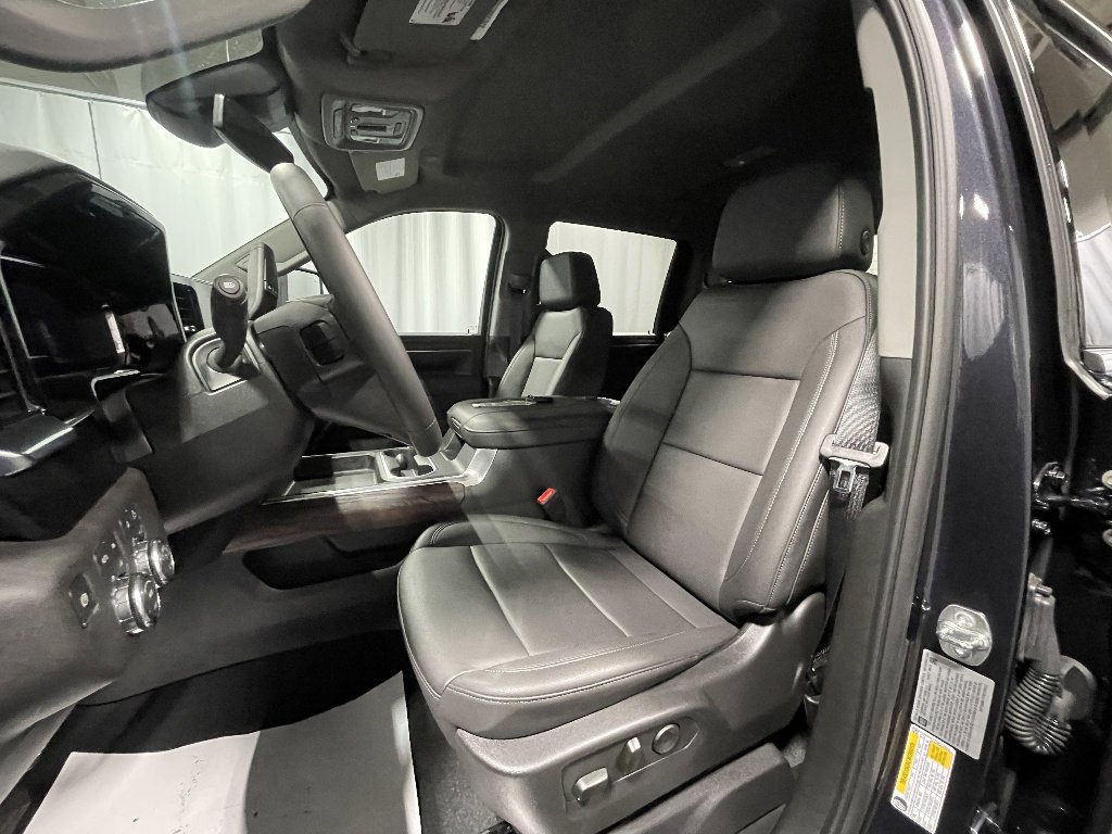 2025 GMC Sierra 2500HD SLT - Photo 19
