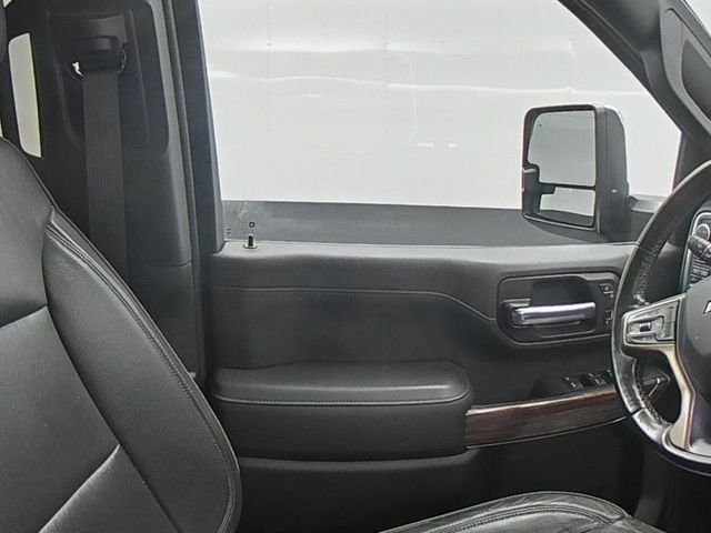 Used 2023 Black Chevrolet High Country image 34
