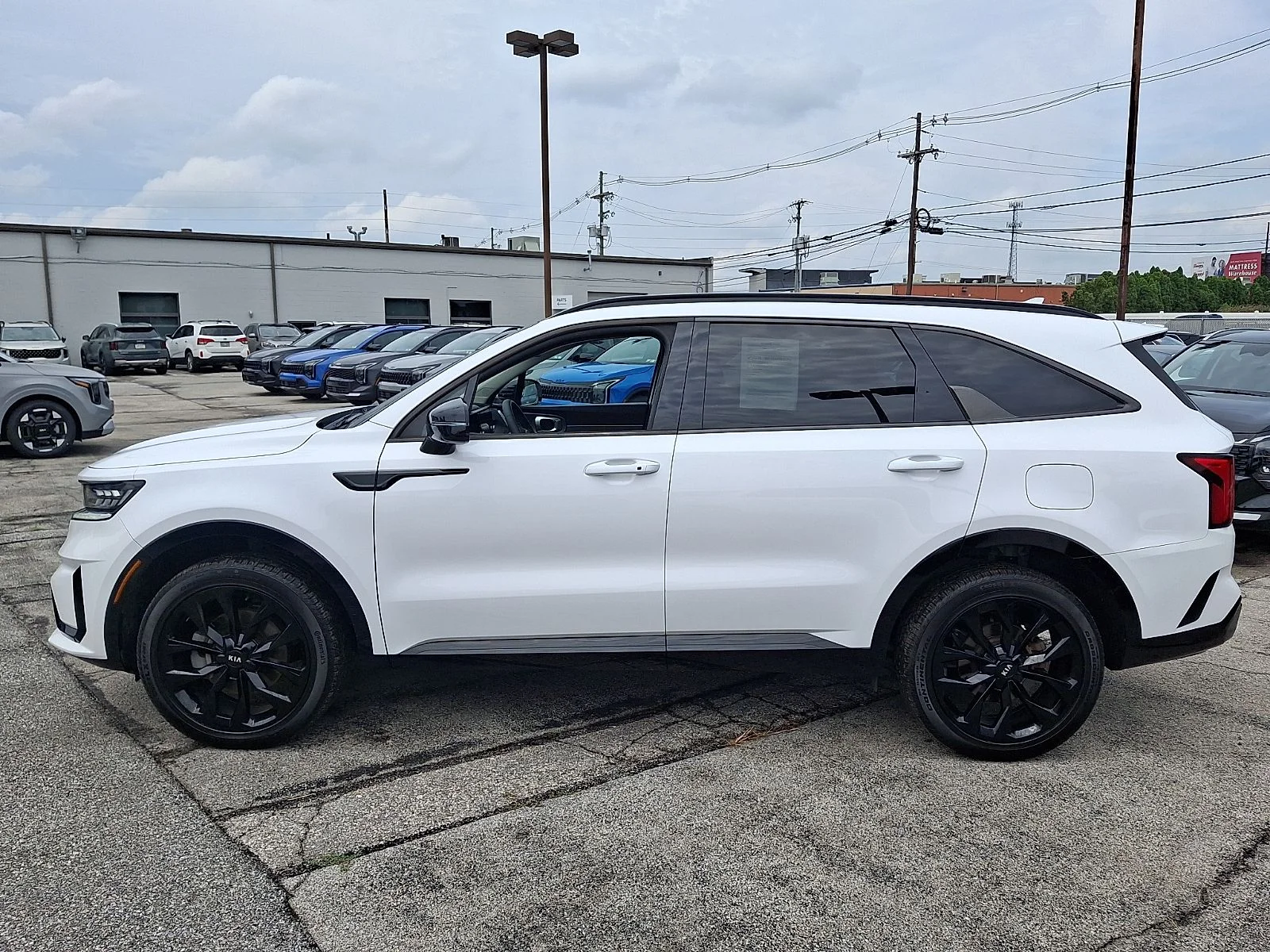 Certified Used 2021 White Kia SX image 5