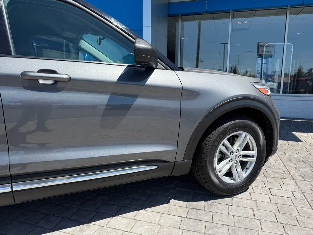 Used 2023 Gray Ford XLT image 14