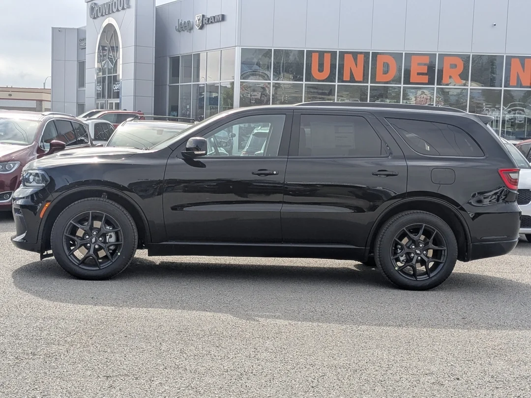New 2026 Black Dodge GT HEMI V8 Plus - - AWD - Blacktop Package - 5.7L HEMI V8 - Adaptive Cruise Control & More! image 5