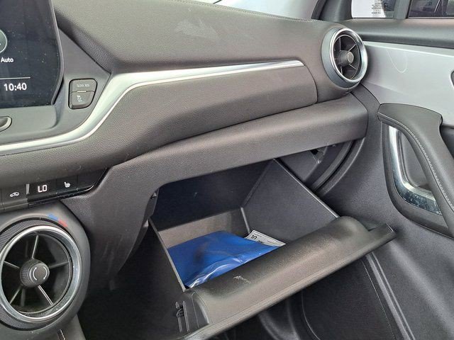 Used 2025 Black Chevrolet 2LT image 20