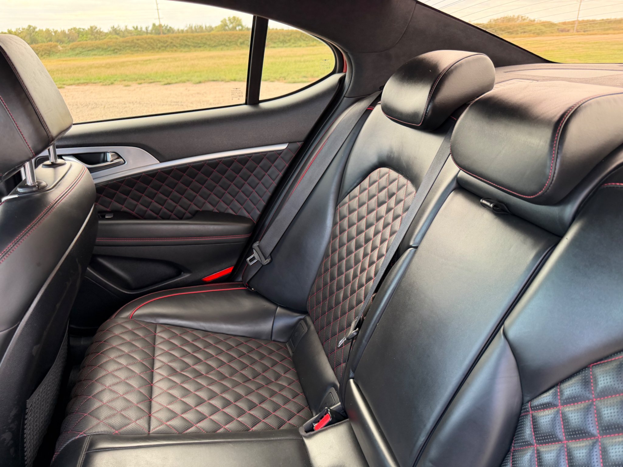 Used 2019 Havana Red Genesis 3.3T Advanced image 13