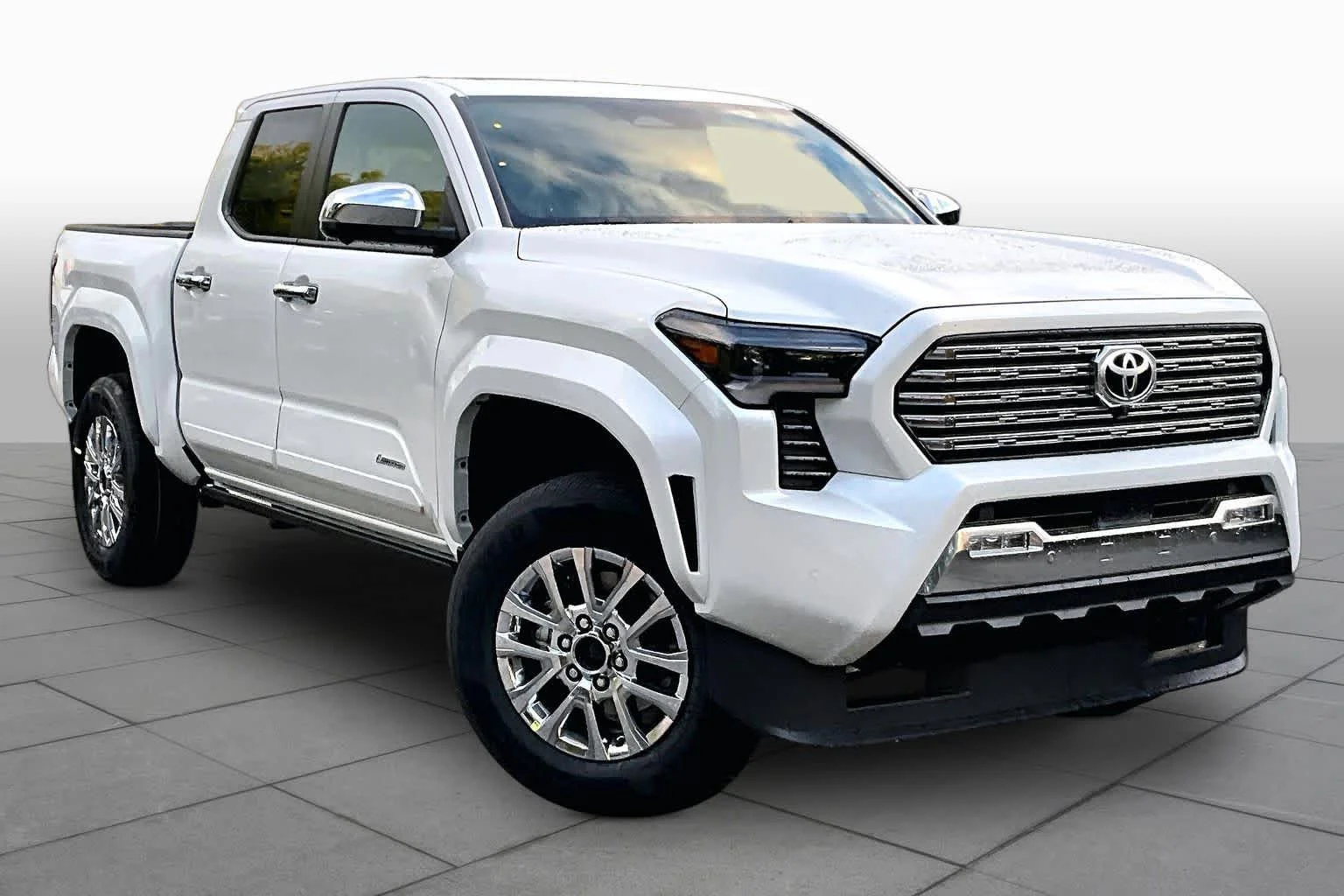 New 2026 Wind Chill Pearl Toyota Limited image 2