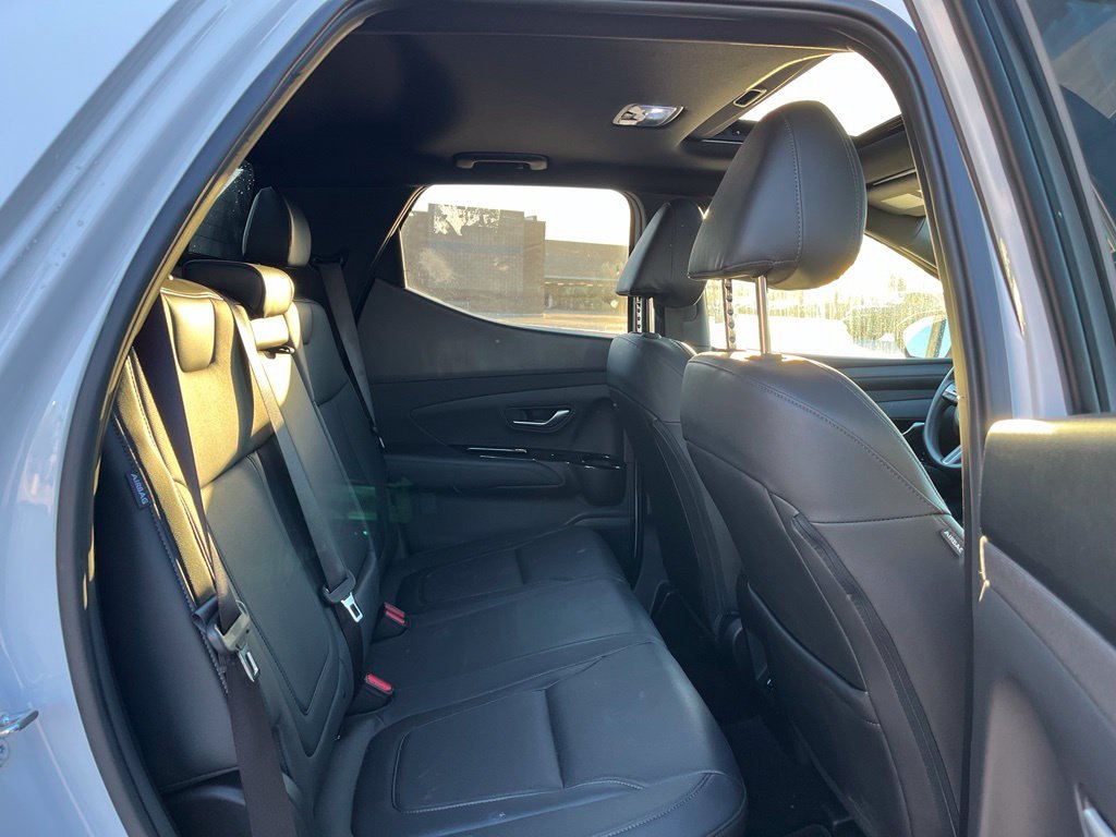 Certified Used 2025 White Hyundai SEL image 19