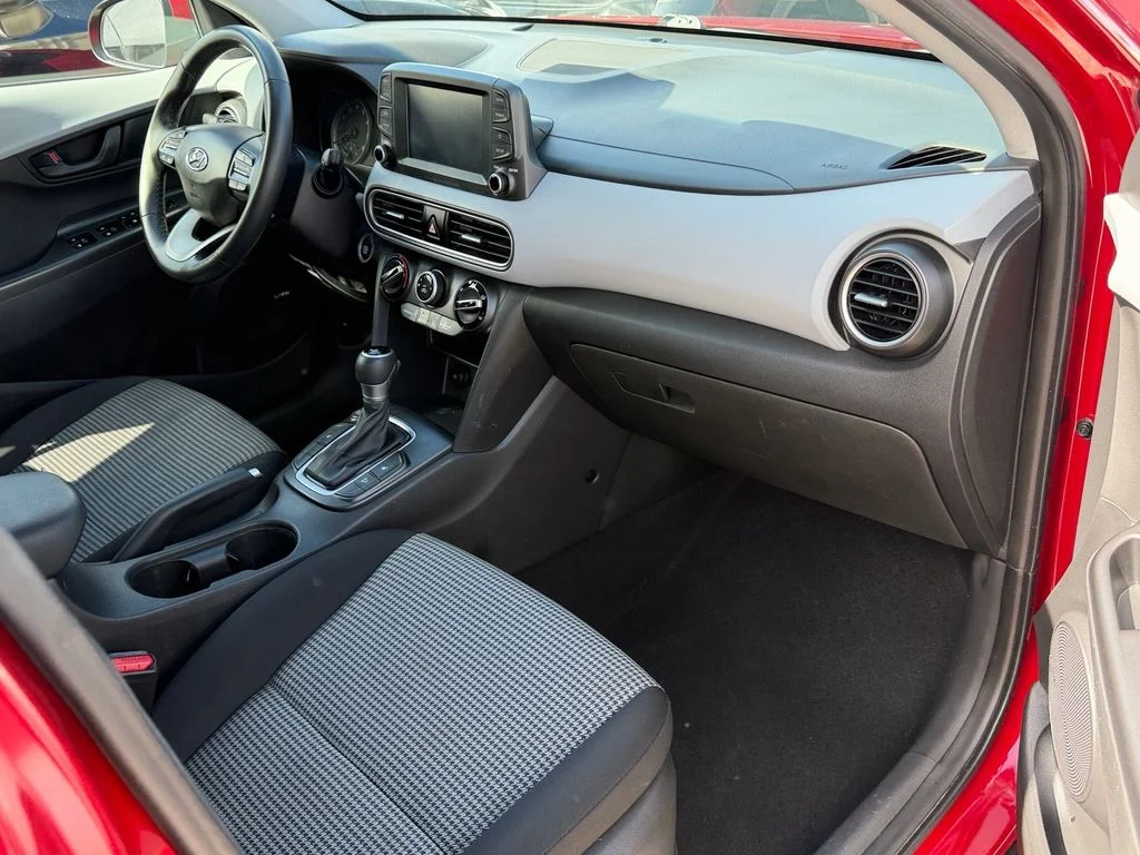 Used 2019 Red Hyundai SEL image 15