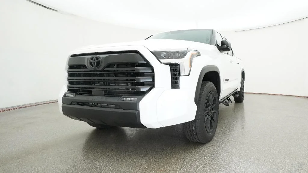 New 2026 Ice Cap Toyota SR5 image 23