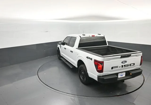 Used 2025 Oxford White Ford XL image 27