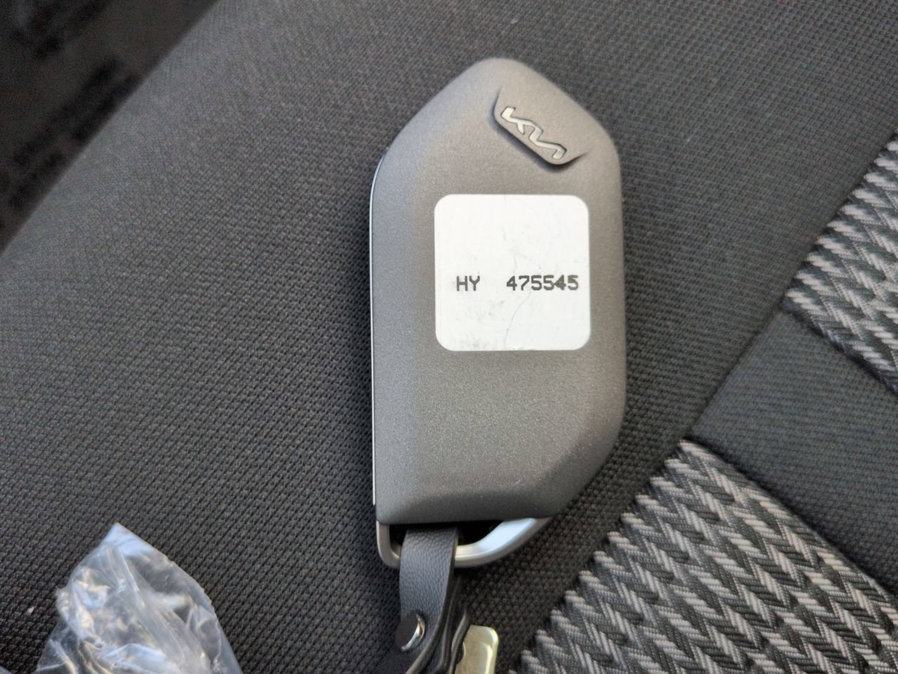 New 2026 Glacial White Pearl Kia LX image 58
