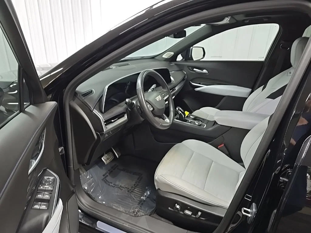 2024 Cadillac XT4 Sport - Photo 29