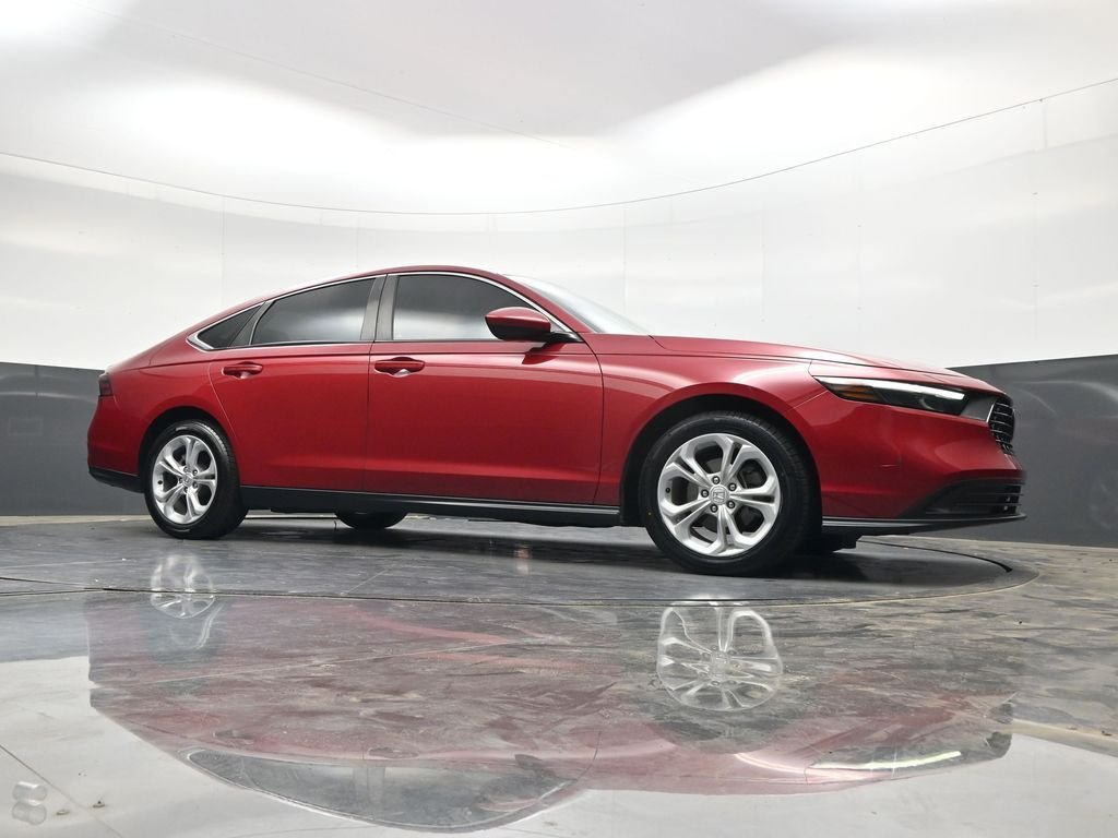 Used 2023  Honda LX image 30
