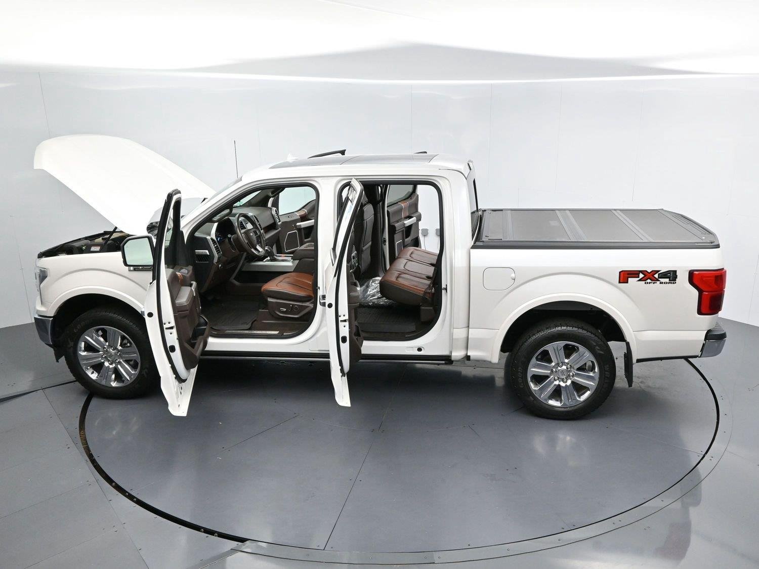 Used 2018 White Platinum Metallic Tricoat Ford XL image 51