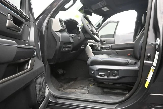 2026 Toyota Tundra Platinum - Photo 11