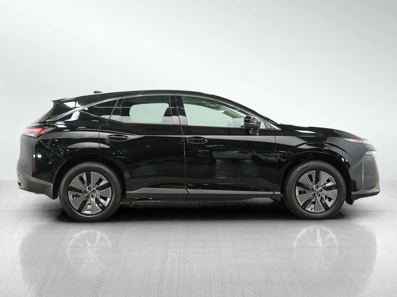 Used 2026 Super Black Nissan SL image 6