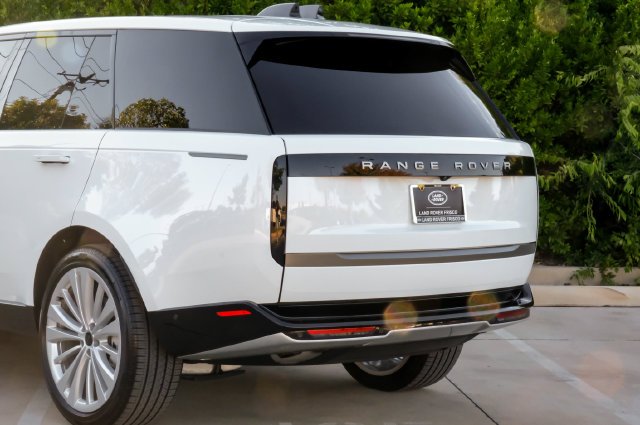 2026 Land Rover Range Rover SE - Photo 15