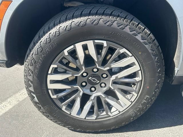 2025 Chevrolet Suburban Z71 - Photo 14