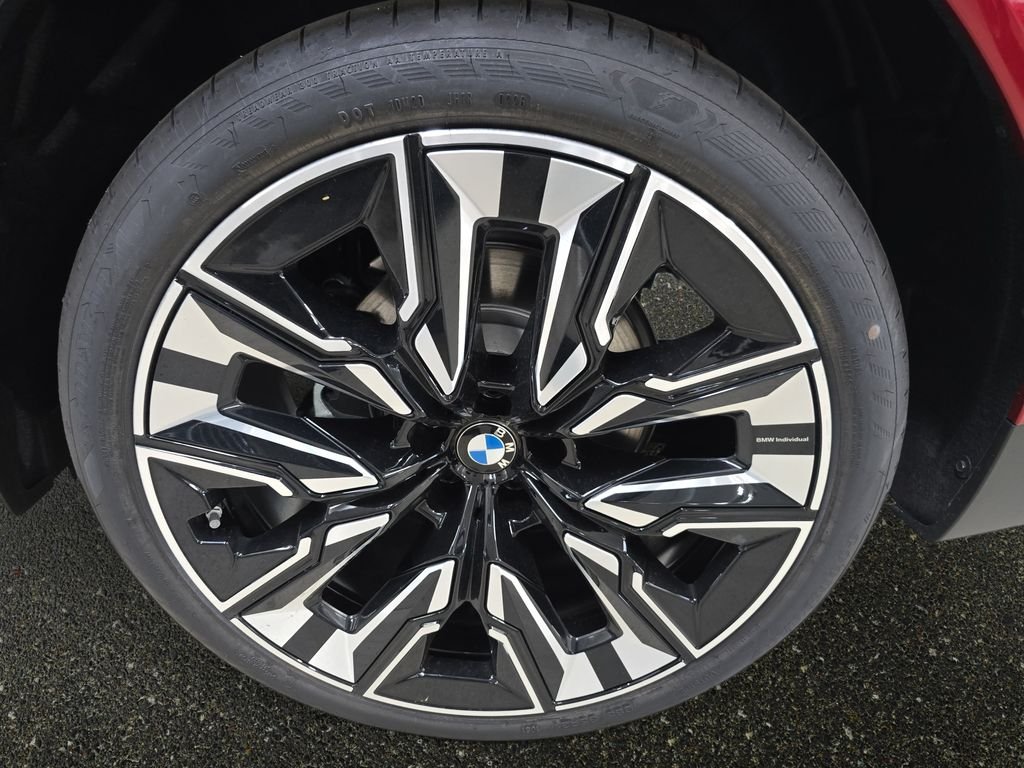 New 2026 Vegas Red Metallic BMW 30 xDrive image 21
