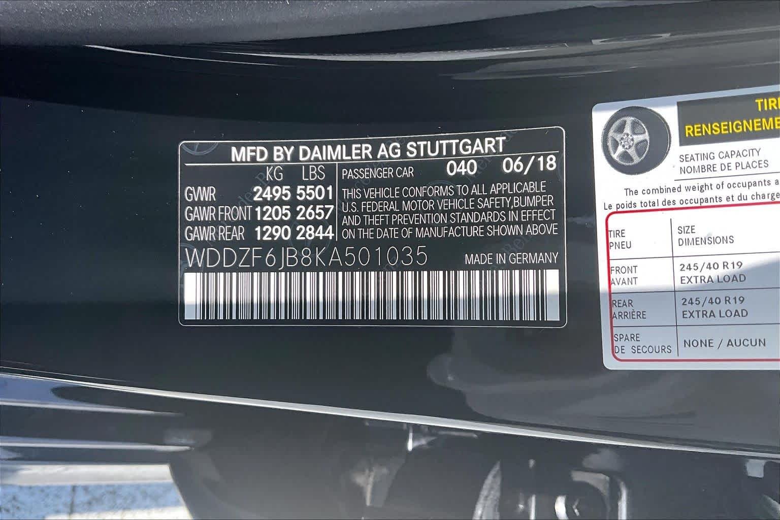 Used 2019 Obsidian Black Metallic Mercedes-Benz E 450 image 32