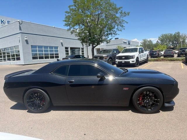 Used 2015 Phantom Black Tri-Coat Pearl Dodge SRT 392 image 9
