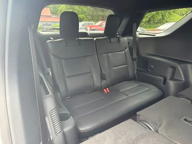 New 2026 Space White Metallic Ford ST-Line image 56