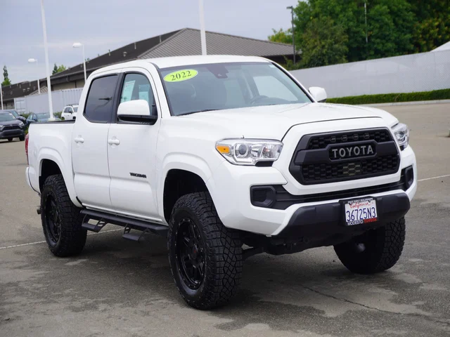 2022 Toyota Tacoma 2WD SR