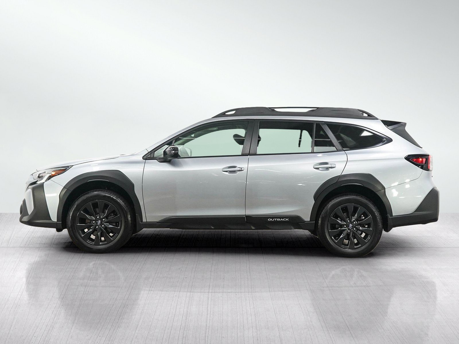 Used 2024 Subaru Outback Onyx Edition with VIN 4S4BTALC7R3203146 for sale in Burnsville, Minnesota