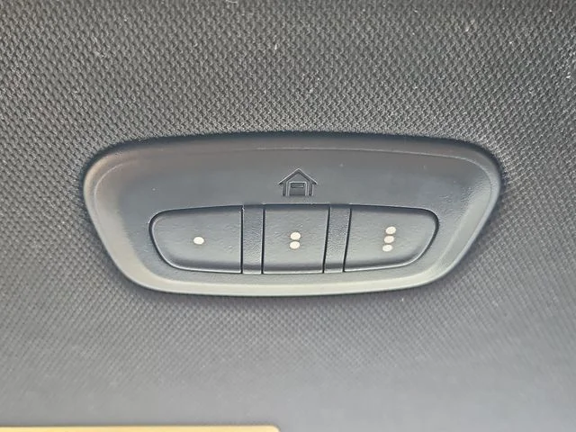 Used 2023 Silver Jeep Series III image 34