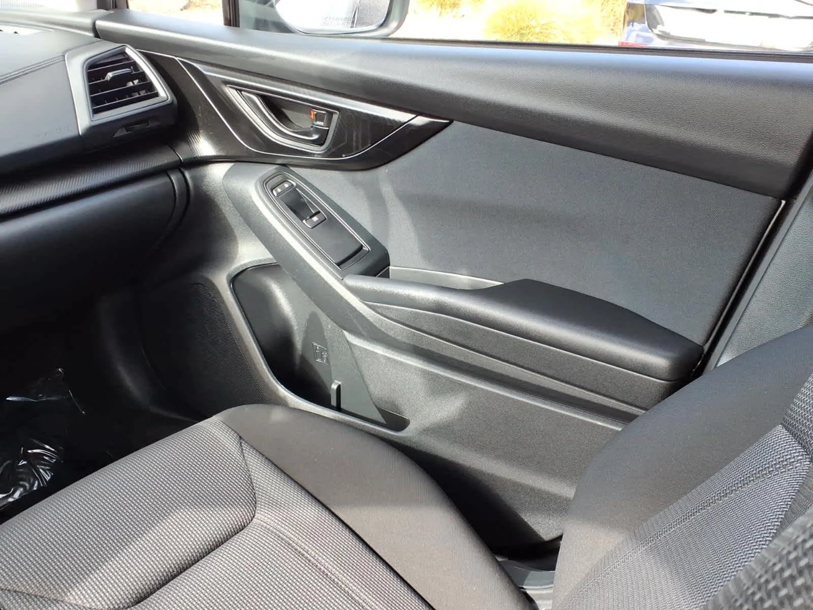 Certified Used 2023 Crystal White Pearl Subaru  image 17