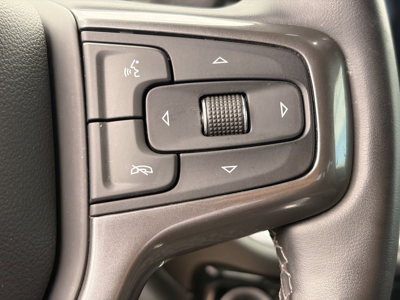 Used 2026 Sterling Gray Metallic Chevrolet High Country DRW image 20