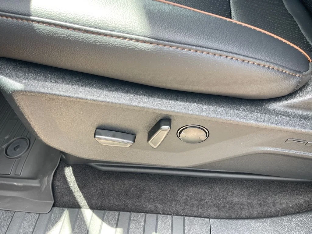 New 2026 Agate Black Metallic Ford Lariat® image 6