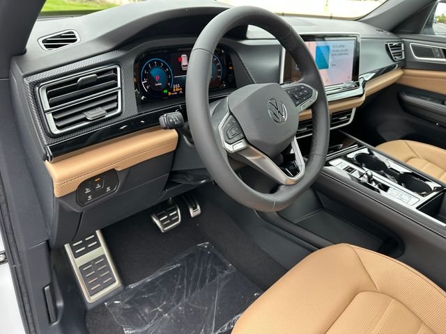 New 2026 Opal White Pearl Volkswagen 2.0T SEL R-Line Black image 27