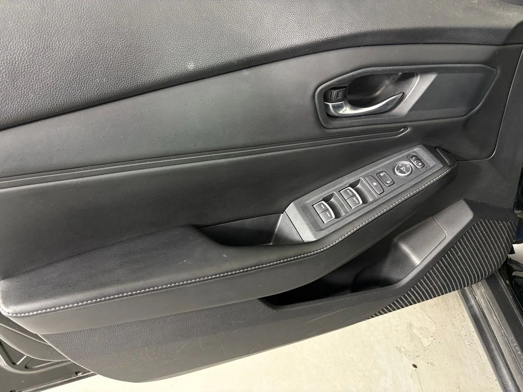 Used 2023 Black Honda Sport image 13