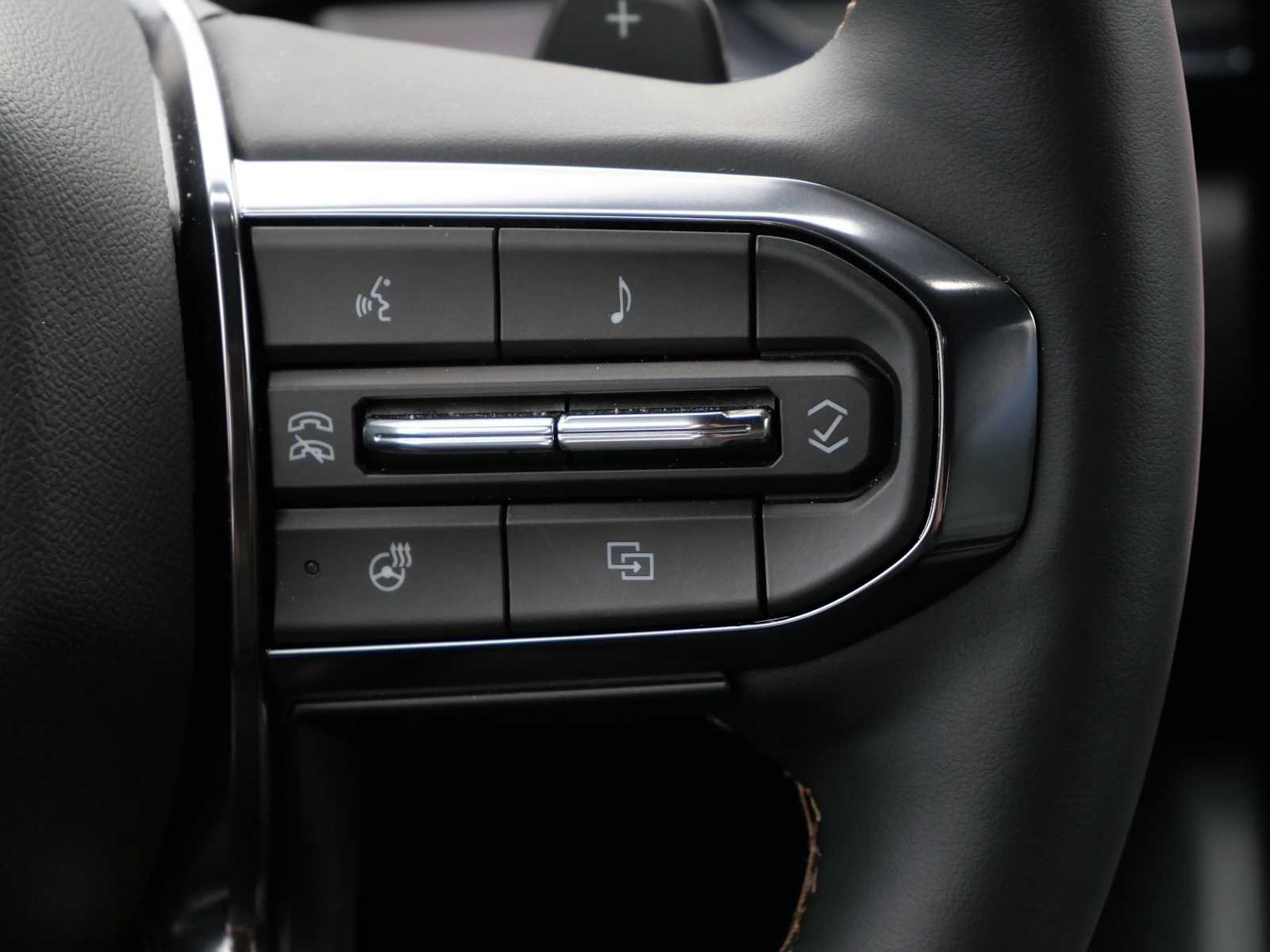 2026 GMC Terrain AT4 - Photo 17