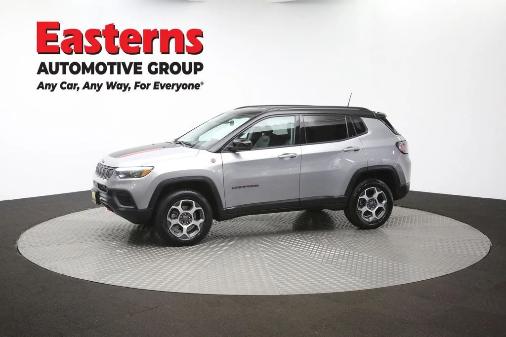 Used 2022 Silver Jeep Trailhawk image 58