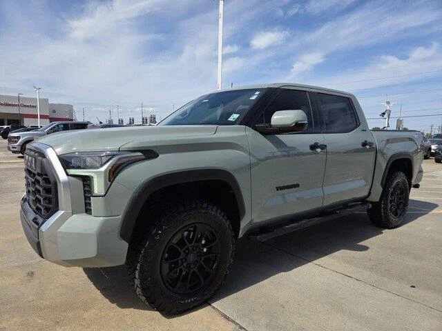 Used 2023 Lunar Rock Toyota Limited image 9