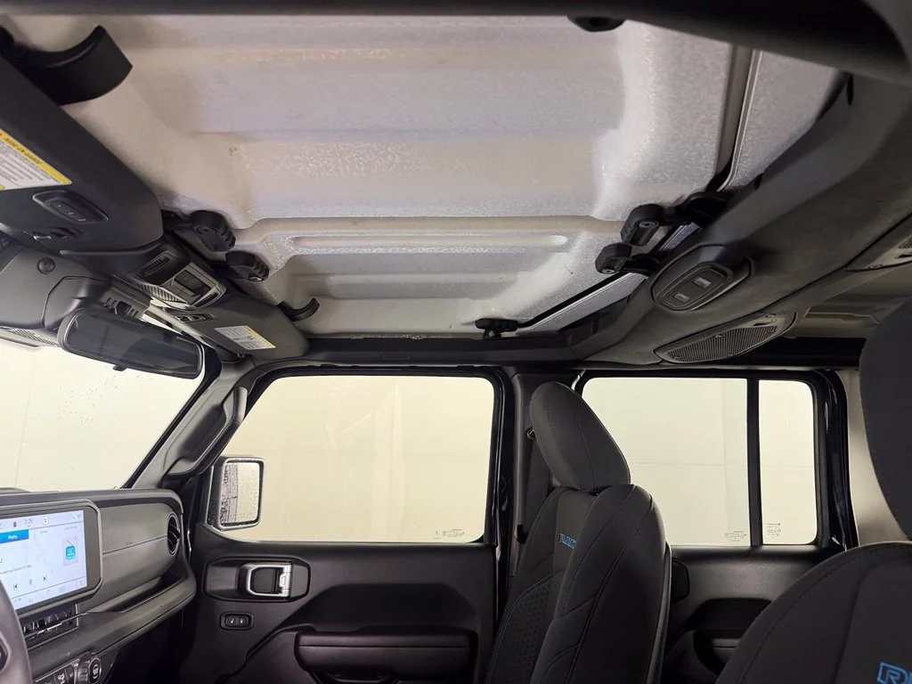 Certified Used 2025 Black Jeep Rubicon 4xe image 15
