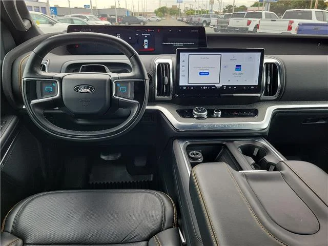Used 2025 Glacier Gray Metallic Tricoat Ford Tremor 4x4 image 10