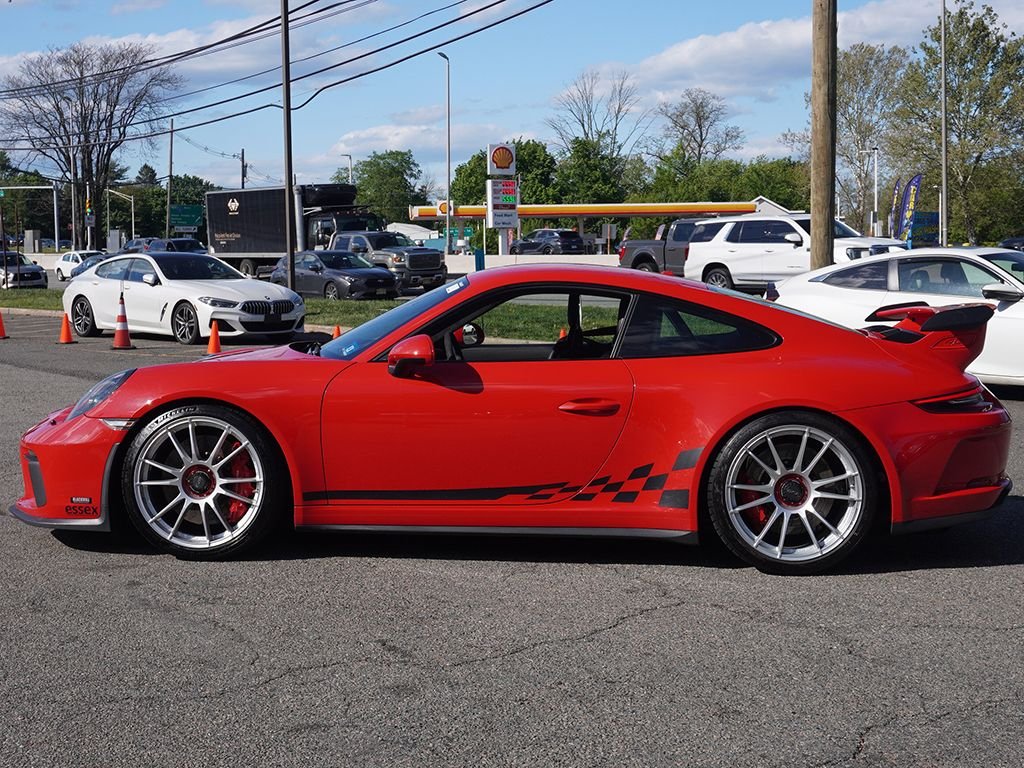 Used 2018 Red Porsche GT3 image 13