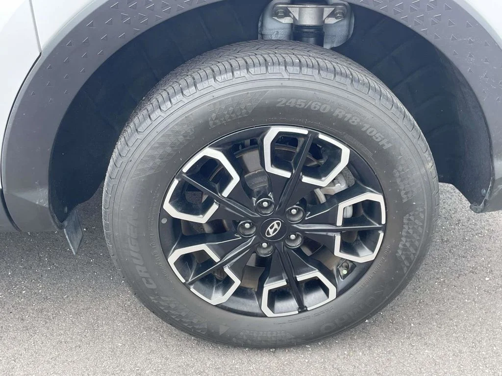 Certified Used 2024 White Hyundai SEL image 26