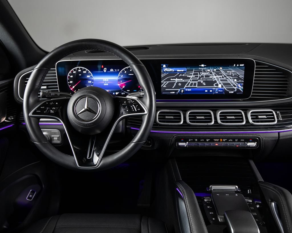 Certified Used 2024 White Mercedes-Benz GLE 580 image 8