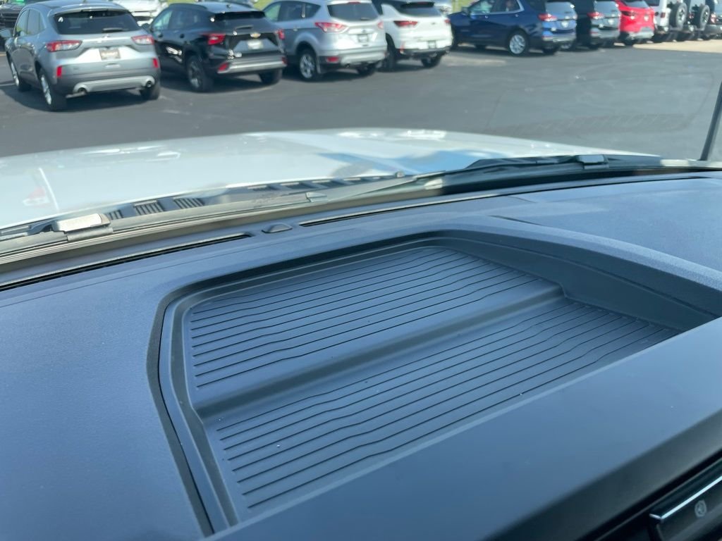 2025 Ford F-550 Super Duty Chassis Cab XL - Photo 59