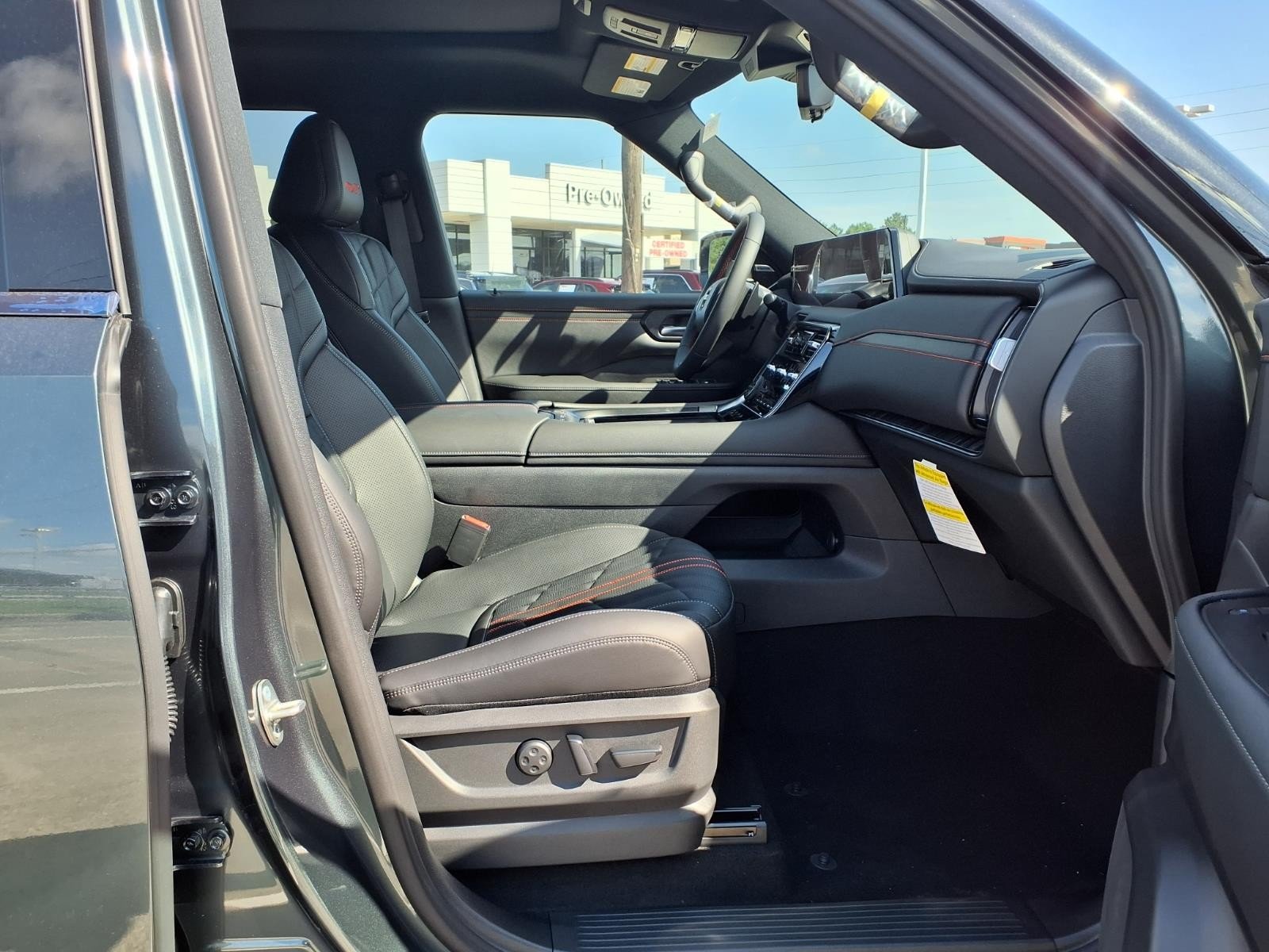 2026 Nissan Armada PRO-4X® Black at Robbins Nissan