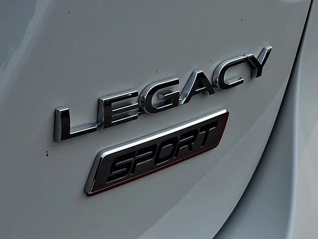 Used 2025 White Subaru Sport image 30