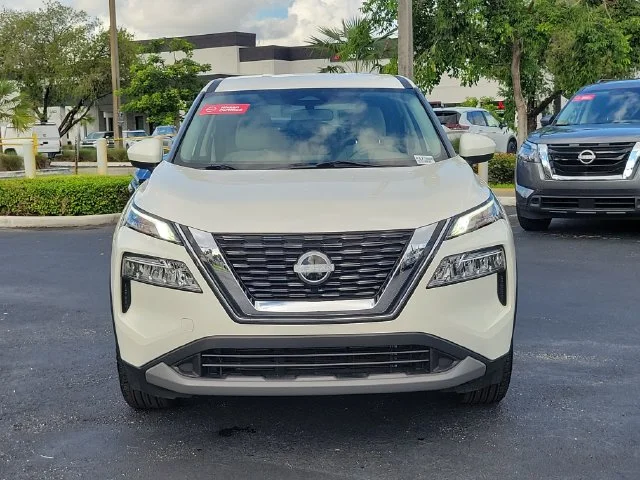 Certified Used 2023 White Nissan SV image 2