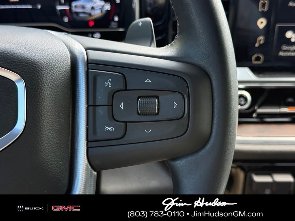 Used 2025 Silver GMC SLT image 29